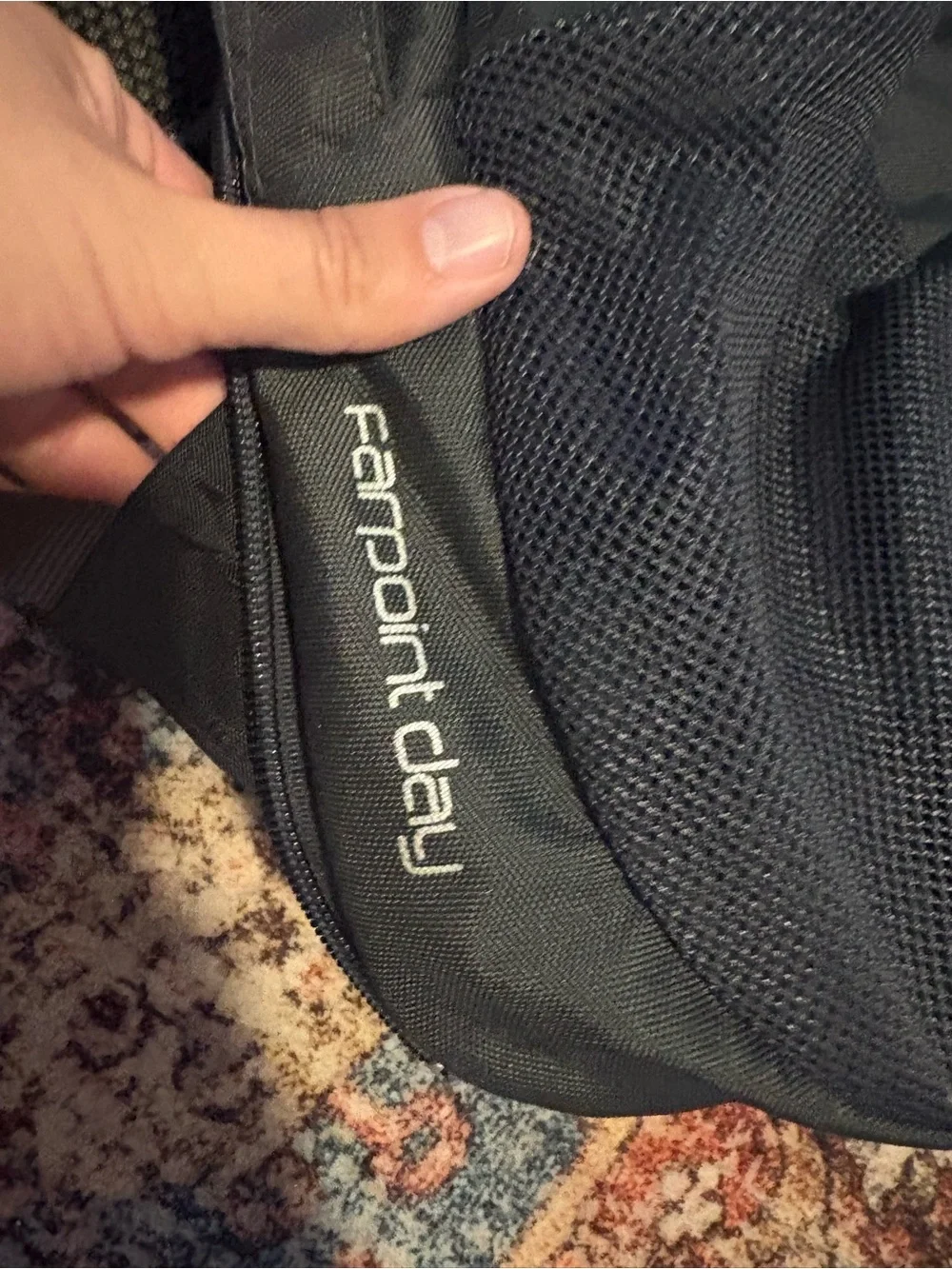 Osprey Black Men's farpoint Day DETACHABLE Backpack